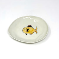 Yellow Fish Cake Plate